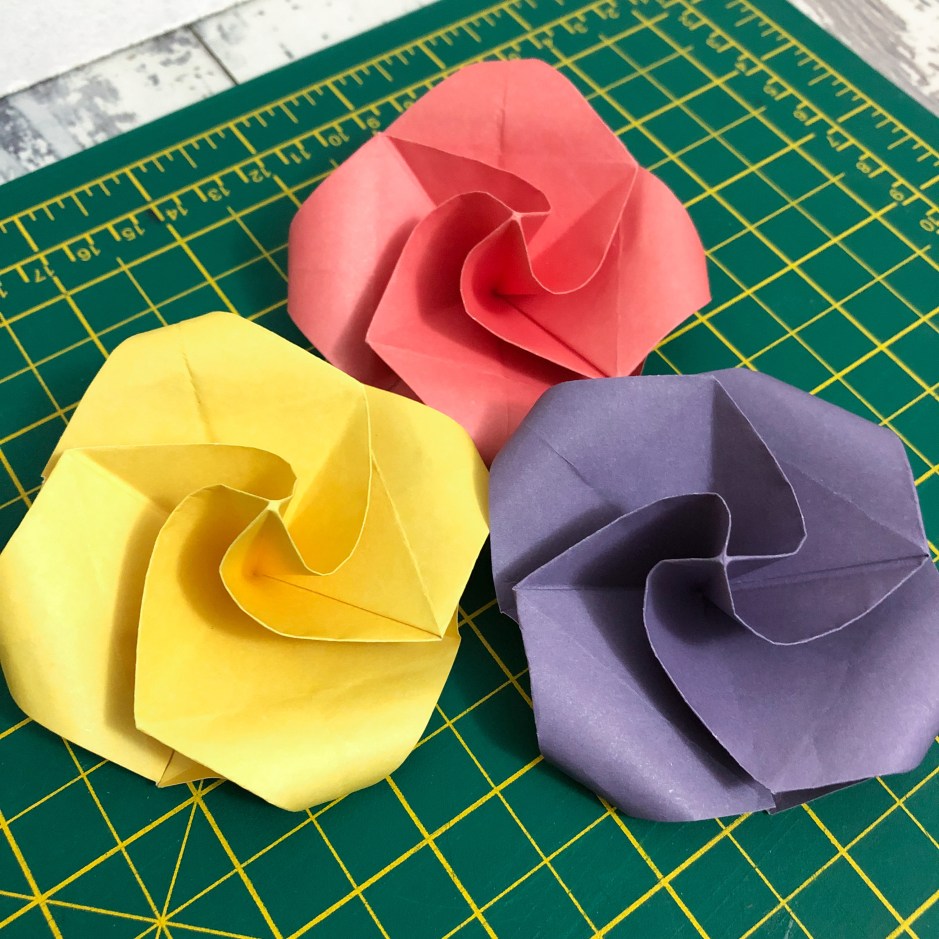 origami roses