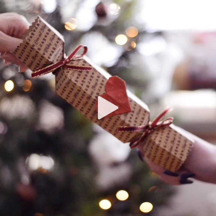 reusable christmas cracker